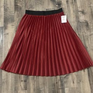 Burgundy Red Faux Leather Pleated Skirt